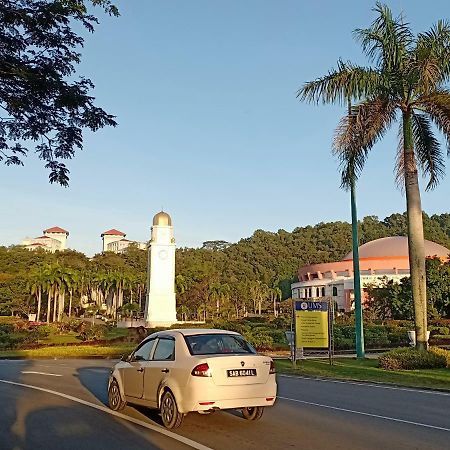 Sepanggar Kingfisher Homestay Kota Kinabalu Buitenkant foto