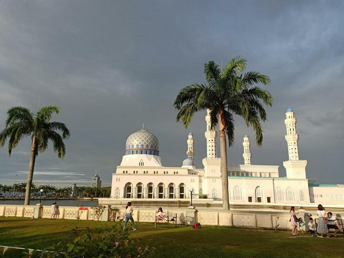 Sepanggar Kingfisher Homestay Kota Kinabalu Buitenkant foto
